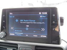 Peugeot Partner 1000 PureTech Professional Petrol Euro 6 Van 1.2 5dr Panel Van Manual Petrol - U11314