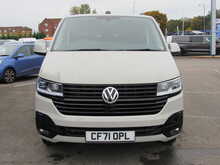 Volkswagen Transporter TDI T28 Highline NO VAT DAY CAMPER VAN WITH HEATER AND SMART BED 2.0 5dr Panel Van Manual Diesel - U11350
