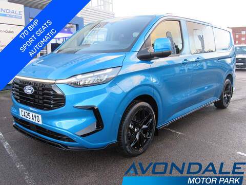 Ford Transit Custom 2.0 EcoBlue Wildtrak Pickup Double Cab 4dr Diesel Auto 4WD Euro 6 (s/s) (213 ps) 2.0 4dr Pickup Automatic Diesel
