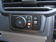 Ford Transit Custom 300 EcoBlue Limited L2 LWB EURO 6 VAN LOW MILES 2.0 5dr Panel Van Manual Diesel - U11421