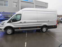 Ford Transit 350 L4 Diesel RWD 2.0 170 BHP Limited Van with sat nav twin side doors r-camera 2.0 5dr Panel Van - U11426
