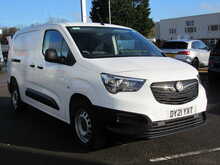 Vauxhall Combo Turbo D 2300 Dynamic LWB Euro 6 Van with air con twin side doors 1.5 4dr Panel Van Manual Diesel - U11443