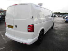 Volkswagen Transporter TDI T28 Trendline Euro 6 LWB Van with AC SAT NAV ideal Camper day van 2.0 5dr Panel Van Manual - U11445
