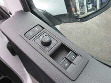 Volkswagen Transporter TDI T28 Trendline Euro 6 LWB Van with AC SAT NAV ideal Camper day van 2.0 5dr Panel Van Manual - U11445