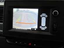 Renault Master dCi ENERGY 35 Business 150 bhp LWB EURO 6 VAN WITH REAR RAMP CAMERA AND SAT NAV 2.3 2dr Panel Van - U11446