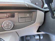 Volkswagen Transporter 2.0 TDI T28 Highline Panel Van 5dr Diesel Manual FWD SWB Euro 6 (s/s) (110 ps) - U11458