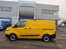 Ford Transit Custom 340 EcoBlue Yellow Euro 6 Van with ac tail gate 2.0 5dr Panel Van Manual Diesel - U11467