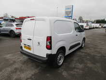 Peugeot Partner BlueHDi 1000 Professional Premium + Euro 6 White Van 1.5 5dr Panel Van Manual Diesel - U11474