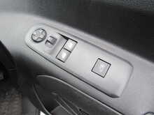 Peugeot Partner BlueHDi 1000 Professional Premium + Euro 6 White Van 1.5 5dr Panel Van Manual Diesel - U11474