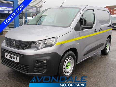 Peugeot Partner 1000 PureTech Professional Petrol Euro 6 Van 1.2 5dr Panel Van Manual Petrol