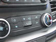 Ford Transit 350 EcoBlue Leader L4 LUTON ELECTRIC TAIL LIFT WITH AIR CON FOGS 2.0 2dr Chassis Cab Manual Diesel - U11495