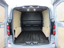 Ford Transit Custom 320 EcoBlue Limited L2 LWB 170 BHP 6 SEAT KOMBI DOUBLE CAB SAT NAV R-CAMERA 2.0 5dr Combi Van - U11499