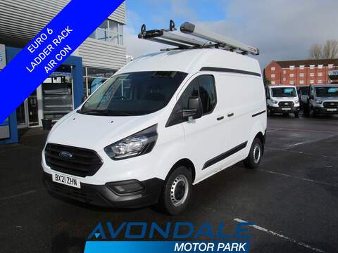 Ford Transit Custom 2.0 350 EcoBlue Panel Van 5dr Diesel Manual FWD L2 H3 Euro 6 (130 ps)
