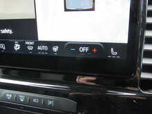 Ford Transit 350 EcoBlue Limited L4 JUMBO 165 BHP RWD HIGH SPEC VAN 2.0 5dr Panel Van Manual Diesel - U11523