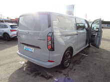 Ford Transit Custom 2.0 320 EcoBlue Limited Crew Van Double Cab 5dr Diesel Auto L2 H1 Euro 6 (s/s) (170 ps) - U11530