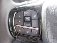 Ford Transit Custom 2.0 320 EcoBlue Limited Crew Van Double Cab 5dr Diesel Auto L2 H1 Euro 6 (s/s) (170 ps) - U11530