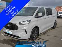 Ford Transit Custom 2.0 320 EcoBlue Limited Crew Van Double Cab 5dr Diesel Auto L2 H1 Euro 6 (s/s) (170 ps) - U11530