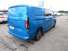 Ford Transit Custom 2.0 320 EcoBlue Limited Crew KOMBI 170 BHP AUTOMATIC HIGH SPEC 2.0 5dr Combi Van Automatic Diesel - U11533
