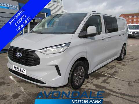 Ford Transit Custom 2.0 320 EcoBlue Limited Crew Van Double Cab 5dr Diesel Auto L2 H1 Euro 6 (s/s) (170 ps)