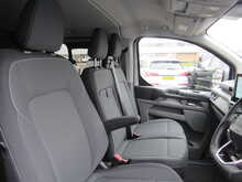 Ford Transit Custom 2.0 320 EcoBlue Limited Crew Van Double Cab 5dr Diesel Auto L2 H1 Euro 6 (s/s) (170 ps) - U11537
