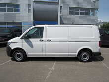 Volkswagen Transporter 2.0 TDI T32 Startline Panel Van 5dr Diesel Manual 4Motion LWB High Roof Euro 6 (s/s) (150 ps) - U11548