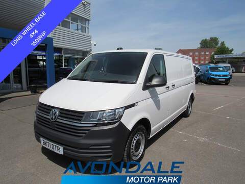 Volkswagen Transporter BlueHDi 1000 Professional Premium + Euro 6 White Van 1.5 5dr Panel Van Manual Diesel