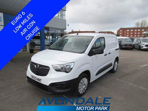 Vauxhall Combo 1.5 BlueHDi Icon Long Panel Van 5dr Diesel Manual LWB Euro 6 (s/s) (100 bhp)