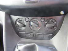Ford Transit Connect 1.5 TDCi 220 Panel Van 5dr Diesel Manual L1 H1 (124 g/km, 99 bhp) - U11561