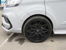 Ford Transit Custom 320 EcoBlue Limited 6 seats kombi dcb automatic sport predator styled 170 bhp 2.0 5dr Combi Van - U11590