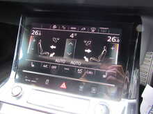 Audi Q8 e-tron Black Edition Quattro Family SUV 4x4 0.0 5dr SUV Automatic Electric - U11593