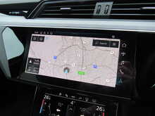 Audi Q8 e-tron Black Edition Quattro Family SUV 4x4 0.0 5dr SUV Automatic Electric - U11593