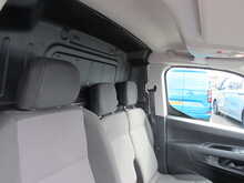 Peugeot Partner BlueHDi 950 Professional Premium + l2 lwb euro 6 white van 1.5 6dr Panel Van Manual Diesel - U11604
