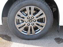 Ford Transit Custom 320 EcoBlue Limited L2 LWB AUTOMATIC 170 BHP ELECTRIC TOW BAR NAV 2.0 5dr Panel Van Automatic Diesel - U11618