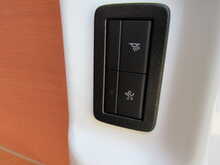 Ford Transit Custom 320 EcoBlue Limited L2 LWB AUTOMATIC 170 BHP ELECTRIC TOW BAR NAV 2.0 5dr Panel Van Automatic Diesel - U11618