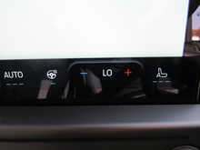 Ford Transit Custom 320 EcoBlue Limited L2 LWB AUTOMATIC 170 BHP ELECTRIC TOW BAR NAV 2.0 5dr Panel Van Automatic Diesel - U11618