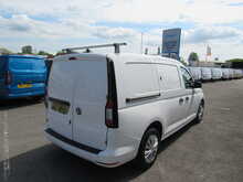Volkswagen Caddy Maxi 2.0 TDI C20 Commerce Plus Panel Van 6dr Diesel Manual LWB Euro 6 (s/s) (102 ps) - U11619