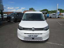 Volkswagen Caddy Maxi 2.0 TDI C20 Commerce Plus Panel Van 6dr Diesel Manual LWB Euro 6 (s/s) (102 ps) - U11619