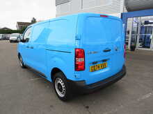 Vauxhall Vivaro 1.5 Turbo D Prime Panel Van 6dr Diesel Manual SWB Euro 6 (s/s) (120 ps) - U11625