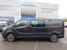 Renault Trafic 2.0 dCi Blue LL30 Extra Sport Crew Van Double Cab 6dr Diesel Auto L2 H1 Euro 6 (s/s) (170 ps) - U11627