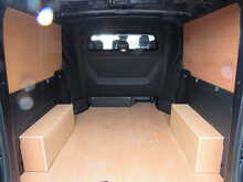 Renault Trafic 2.0 dCi Blue LL30 Extra Sport Crew Van Double Cab 6dr Diesel Auto L2 H1 Euro 6 (s/s) (170 ps) - U11627