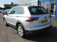 Volkswagen Tiguan 1.4 TSI 13kWh Life SUV 5dr Petrol Plug-in Hybrid DSG Euro 6 (s/s) (245 ps) - U11635
