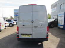 Volkswagen Crafter 2.0 TDI CR35 Commerce Plus Panel Van 5dr Diesel Manual FWD MWB High Roof Euro 6 (s/s) (140 ps) - U11641