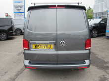 Volkswagen Transporter 2.0 TDI T28 Highline Panel Van 5dr Diesel Manual FWD SWB Euro 6 (s/s) (110 ps) - U11651
