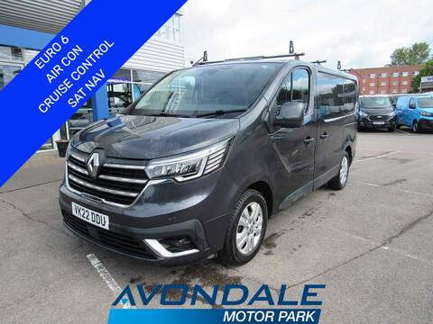 Renault Trafic 2.0 dCi Blue SL28 Sport Panel Van 5dr Diesel Manual L1 H1 Euro 6 (s/s) (130 ps)