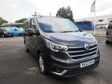 Renault Trafic 2.0 dCi Blue SL28 Sport Panel Van 5dr Diesel Manual L1 H1 Euro 6 (s/s) (130 ps) - U11677