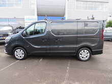 Renault Trafic 2.0 dCi Blue SL28 Sport Panel Van 5dr Diesel Manual L1 H1 Euro 6 (s/s) (130 ps) - U11677