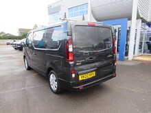 Renault Trafic 2.0 dCi Blue SL28 Sport Panel Van 5dr Diesel Manual L1 H1 Euro 6 (s/s) (130 ps) - U11677