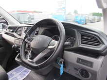 Volkswagen Transporter 2.0 TDI T28 Highline Panel Van 5dr Diesel Manual FWD SWB Euro 6 (s/s) (110 ps) - U11685