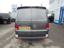 Volkswagen Transporter 2.0 TDI T28 Highline Panel Van 5dr Diesel Manual FWD SWB Euro 6 (s/s) (110 ps) - U11686