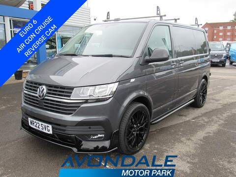 Volkswagen Transporter TDI T28 Highline Ideal Camper Day Van Euro 6 2.0 5dr Panel Van Manual Diesel